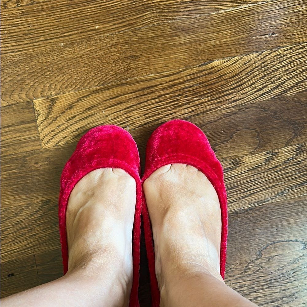 Gap Cherry Red Velvet Women's Fold‎ Up Flats with velvet bag for carrying